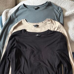 Eddie Bauer Long Sleeve Tops in Black, Beige, and Green